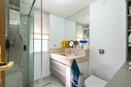 Casa à venda com 145m², 3 quartos e 2 vagasBanheiro da Suíte 1