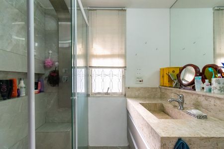 Casa à venda com 145m², 3 quartos e 2 vagasBanheiro da Suíte 1