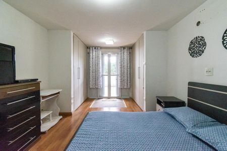 Casa à venda com 145m², 3 quartos e 2 vagasSuíte 1