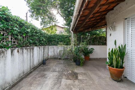 Casa à venda com 145m², 3 quartos e 2 vagasVaranda da Suíte 1