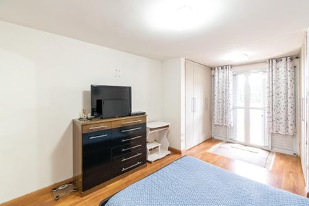 Casa à venda com 145m², 3 quartos e 2 vagasSuíte 1