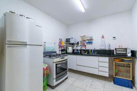 Casa à venda com 145m², 3 quartos e 2 vagasCozinha