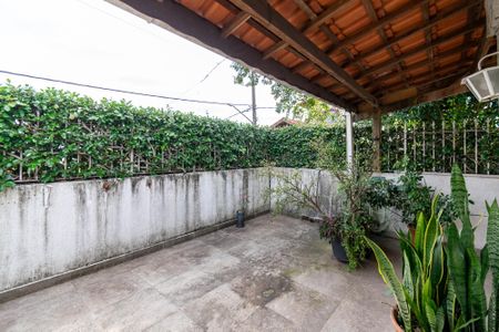 Casa à venda com 145m², 3 quartos e 2 vagasVaranda da Suíte 1