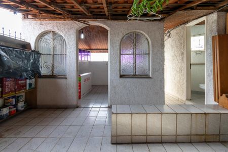 Casa à venda com 145m², 3 quartos e 2 vagasSótão