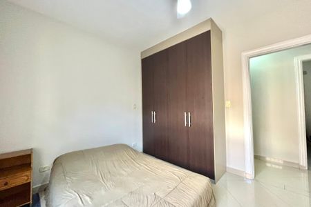 Casa à venda com 270m², 4 quartos e 4 vagas Casa à venda com 270m², 4 quartos e 4 vagasQuarto 2