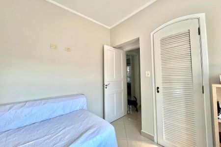 Casa à venda com 270m², 4 quartos e 4 vagas Casa à venda com 270m², 4 quartos e 4 vagasQuarto 4