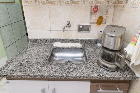 Casa à venda com 600m², 2 quartos e 3 vagas Casa à venda com 600m², 2 quartos e 3 vagasCozinha