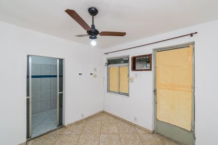 Casa à venda com 600m², 2 quartos e 3 vagas Casa à venda com 600m², 2 quartos e 3 vagasEdicula