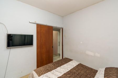 Casa à venda com 600m², 2 quartos e 3 vagas Casa à venda com 600m², 2 quartos e 3 vagasQuarto 2