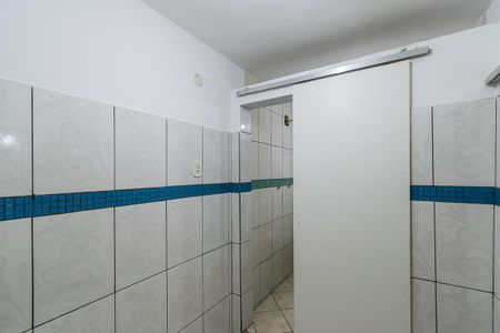 Casa à venda com 600m², 2 quartos e 3 vagas Casa à venda com 600m², 2 quartos e 3 vagasEdicula