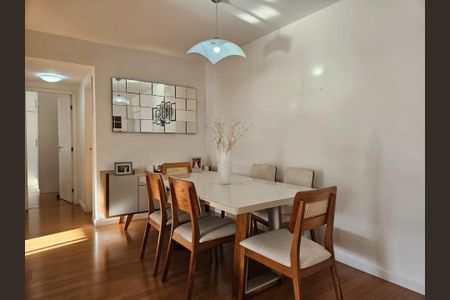 Casa à venda com 96m², 3 quartos e 1 vaga