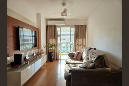 Casa à venda com 96m², 3 quartos e 1 vaga