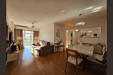 Casa à venda com 96m², 3 quartos e 1 vaga