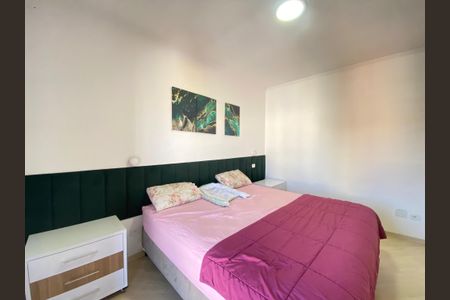 Casa à venda com 158m², 4 quartos e 2 vagasSuíte 1