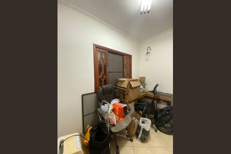 Casa à venda com 158m², 4 quartos e 2 vagasQuarto de Serviço