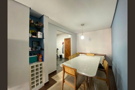 Casa à venda com 158m², 4 quartos e 2 vagasSala de Jantar