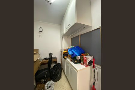 Casa à venda com 158m², 4 quartos e 2 vagasQuarto de Serviço