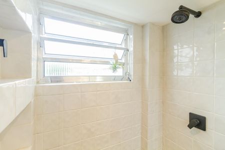 Apartamento à venda com 83m², 2 quartos e 1 vagaBanheiro da Suíte