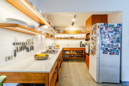 Apartamento à venda com 83m², 2 quartos e 1 vagaCozinha