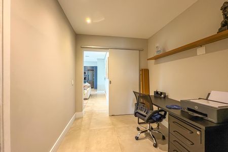 Apartamento à venda com 127m², 3 quartos e 2 vagasEscritório