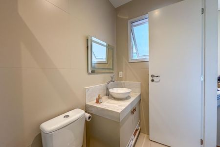 Apartamento à venda com 127m², 3 quartos e 2 vagasBanheiro da Suíte 1
