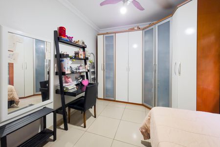 Casa para alugar com 130m², 3 quartos e 3 vagas Casa para alugar com 130m², 3 quartos e 3 vagasQuarto 2