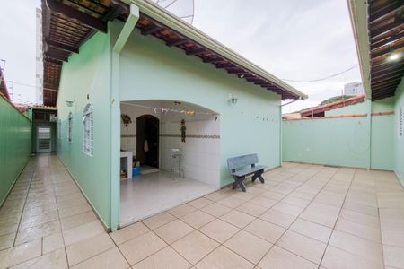 Casa para alugar com 130m², 3 quartos e 3 vagas Casa para alugar com 130m², 3 quartos e 3 vagasQuintal