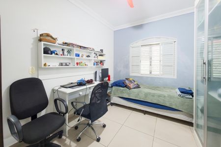 Casa para alugar com 130m², 3 quartos e 3 vagas Casa para alugar com 130m², 3 quartos e 3 vagasQuarto 1