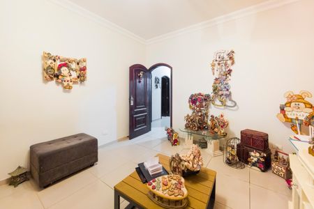 Casa para alugar com 130m², 3 quartos e 3 vagas Casa para alugar com 130m², 3 quartos e 3 vagasSala