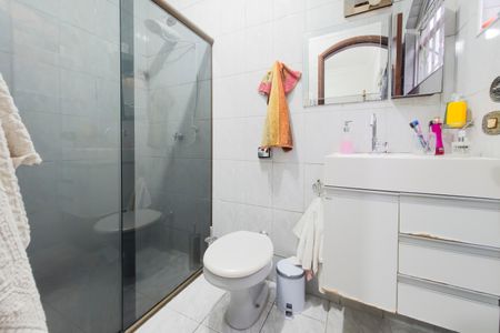 Casa para alugar com 130m², 3 quartos e 3 vagas Casa para alugar com 130m², 3 quartos e 3 vagasBanheiro da Suíte