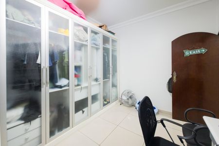 Casa para alugar com 130m², 3 quartos e 3 vagas Casa para alugar com 130m², 3 quartos e 3 vagasQuarto 1