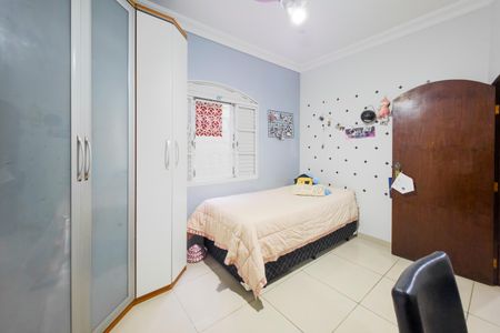 Casa para alugar com 130m², 3 quartos e 3 vagas Casa para alugar com 130m², 3 quartos e 3 vagasQuarto 2