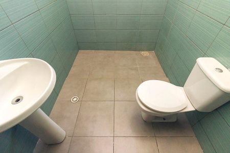 Apartamento à venda com 85m², 2 quartos e sem vaga Apartamento à venda com 85m², 2 quartos e sem vagaBanheiro