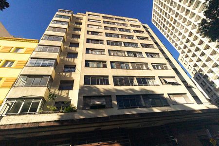 Apartamento à venda com 85m², 2 quartos e sem vaga Apartamento à venda com 85m², 2 quartos e sem vagaFachada