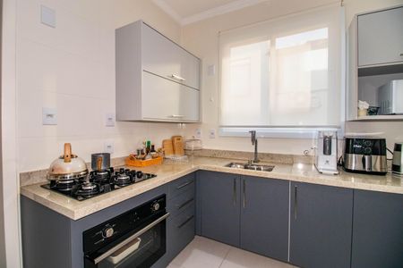 Apartamento para alugar com 68m², 2 quartos e sem vagaCozinha