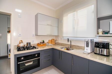 Apartamento para alugar com 68m², 2 quartos e sem vagaCozinha