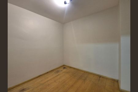 Apartamento para alugar com 240m², 3 quartos e 2 vagasQuarto de Serviço