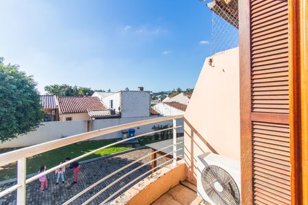 Casa de condomínio à venda com 110m², 3 quartos e 2 vagasVaranda da Suíte