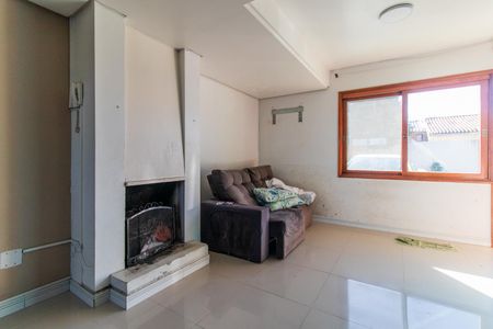 Casa de condomínio à venda com 110m², 3 quartos e 2 vagasSala