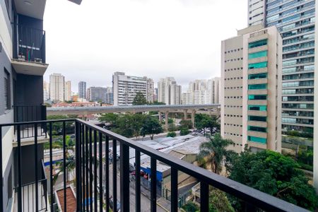 Apartamento à venda com 41m², 2 quartos e sem vaga Apartamento à venda com 41m², 2 quartos e sem vagaSala - Varanda