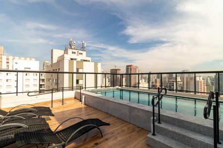 Studio à venda com 18m², 1 quarto e sem vaga Studio à venda com 18m², 1 quarto e sem vagaÁrea comum - Piscina