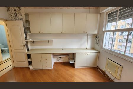 Apartamento para alugar com 154m², 3 quartos e 1 vagaQuarto 2 - Armários