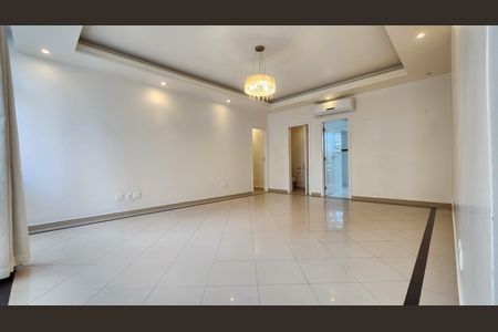 Apartamento para alugar com 154m², 3 quartos e 1 vagaSala