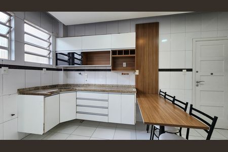 Apartamento para alugar com 154m², 3 quartos e 1 vagaCozinha - Armários