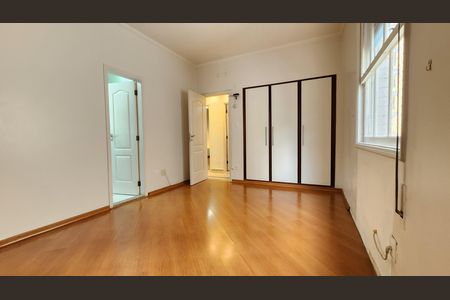 Apartamento para alugar com 154m², 3 quartos e 1 vagaSuíte