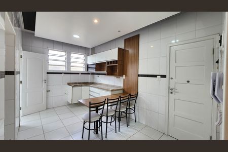 Apartamento para alugar com 154m², 3 quartos e 1 vagaCozinha