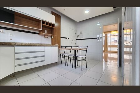 Apartamento para alugar com 154m², 3 quartos e 1 vagaCozinha