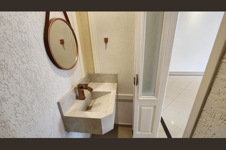 Apartamento para alugar com 154m², 3 quartos e 1 vagaLavabo