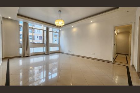 Apartamento para alugar com 154m², 3 quartos e 1 vagaSala
