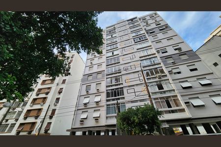 Apartamento para alugar com 154m², 3 quartos e 1 vagaFachada